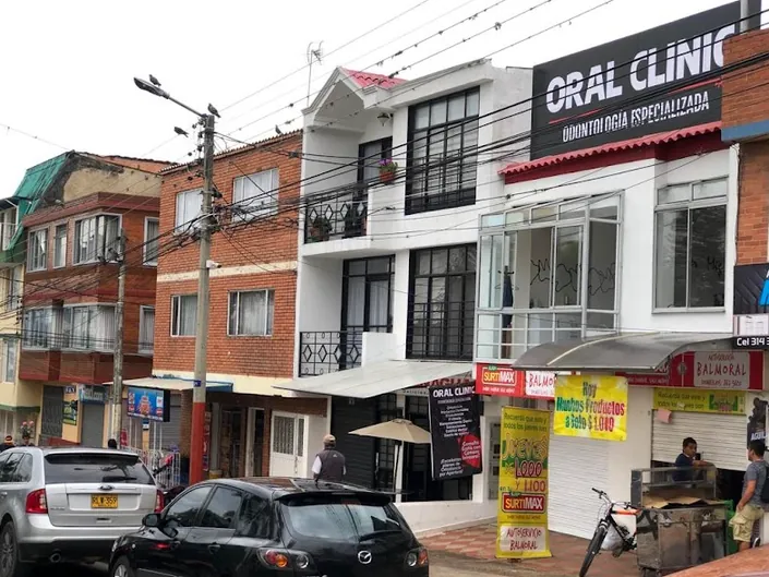 ORAL CLINIC ODONTOLOGÍA ESPECIALIZADA