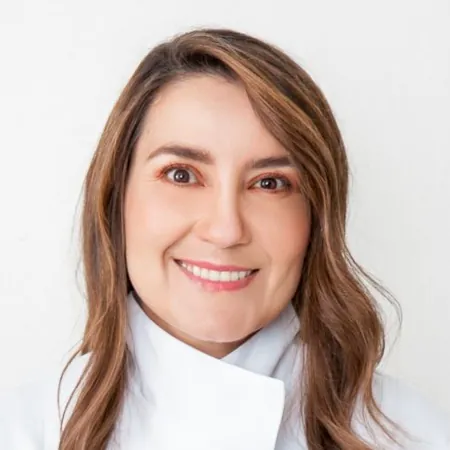 Alejandra Bernal