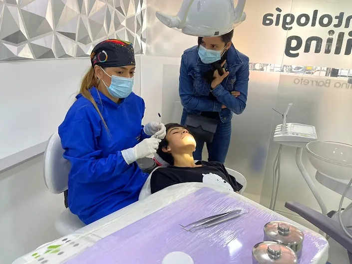 Clínica dental smiling
