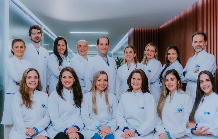 Clínica Odontológica CFC – Carlos Fernández De Castro – Barranquilla