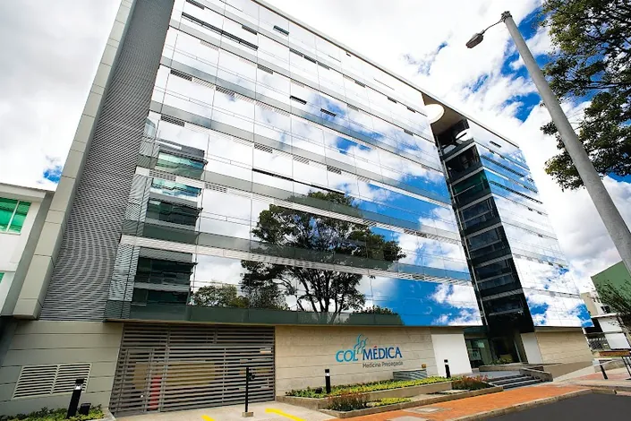 Colmédica Calle 84 – Centro Odontológico