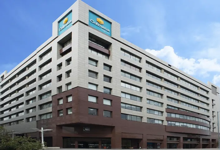 Colmédica Salitre Capital – Centro Médico y Odontológico – Oficina