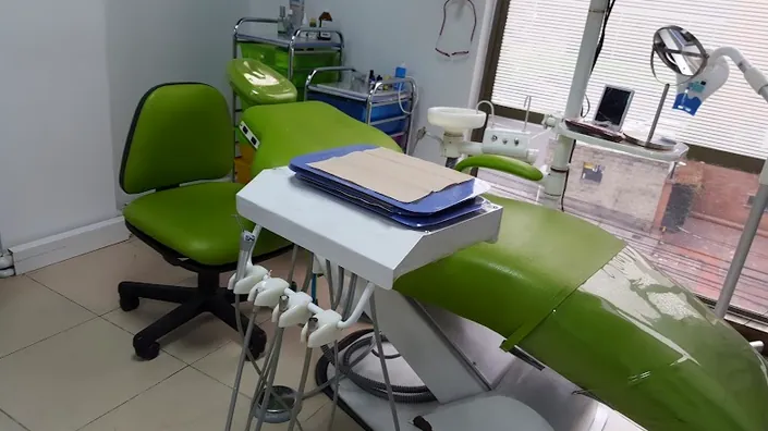 Dental Center MD Mauricio Duran Implantes y Diseño de Sonrisa