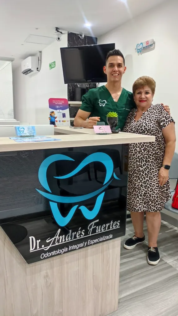 Dr. Andrés Fuertes odontología ética y responsable.