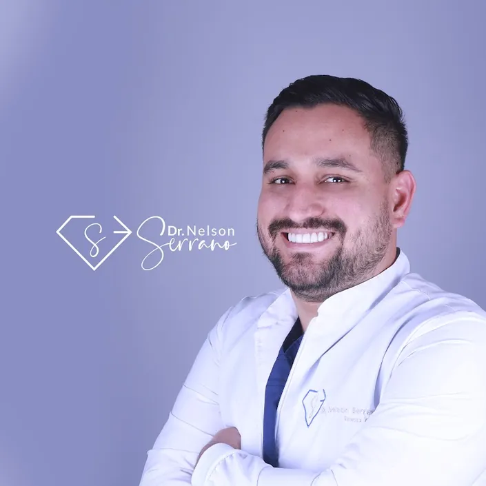 Dr Nelson Serrano Odontologia Premium