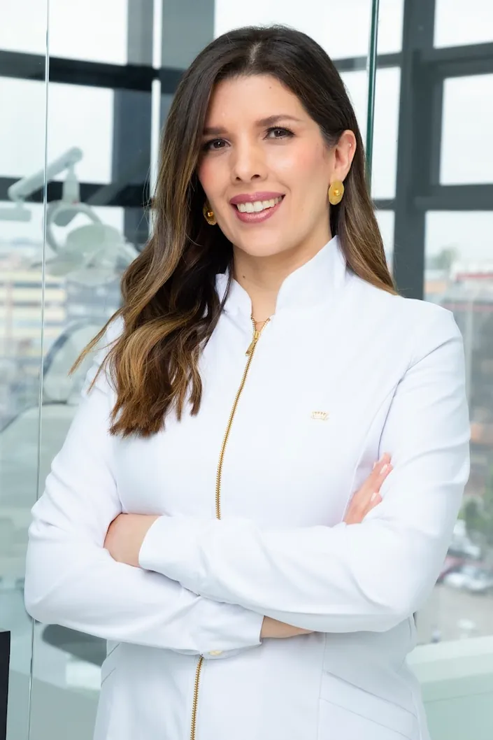 Dra. Eliana Cruz | Rehabilitación Oral, Estética Dental e Implantes – Unicentro Bogotá