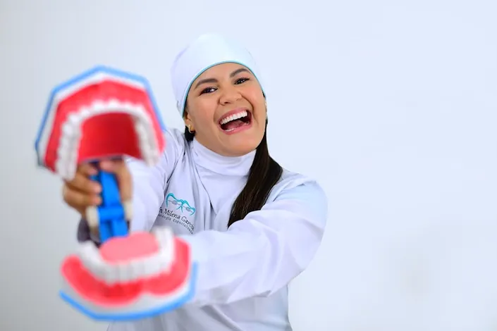 Dra. Milena Garcia Odontología Especializada