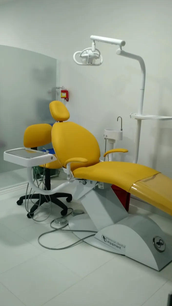 La Dentistería Clínica de Especialistas