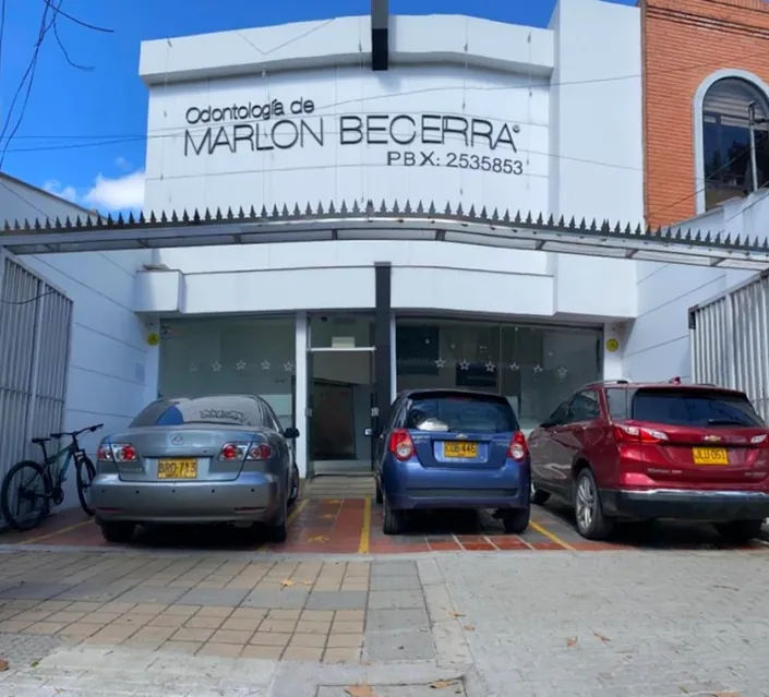 MARLON BECERRA