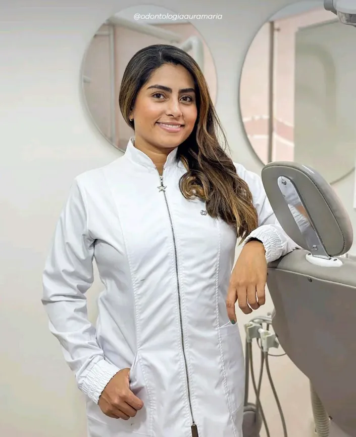 ODONTOLOGÍA AURA MARÍA