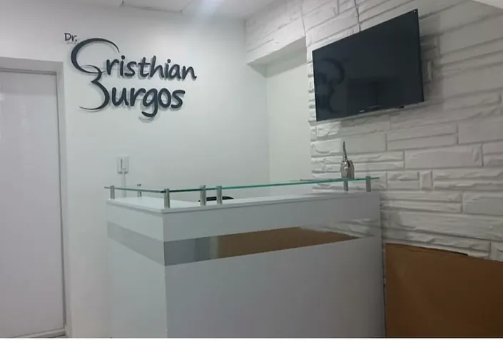 Odontología Cristhian Burgos