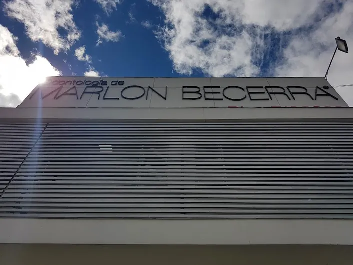 ODONTOLOGIA DE MARLON BECERRA CENTRO MAYOR