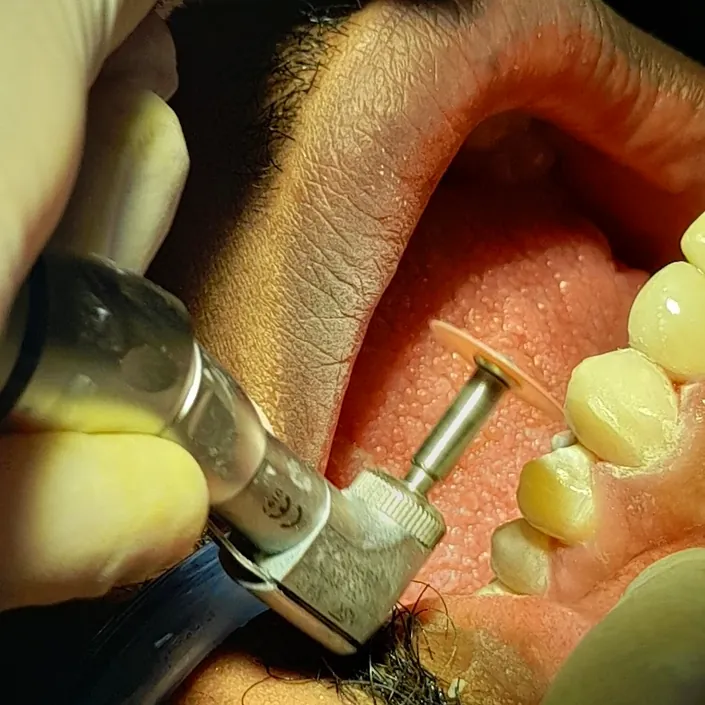 Oprem Dental Clínica odontológica especializada / Dra. Maria Molina / Dra. Karen Bustos