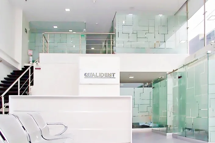Qualident Alta Tecnología Dental