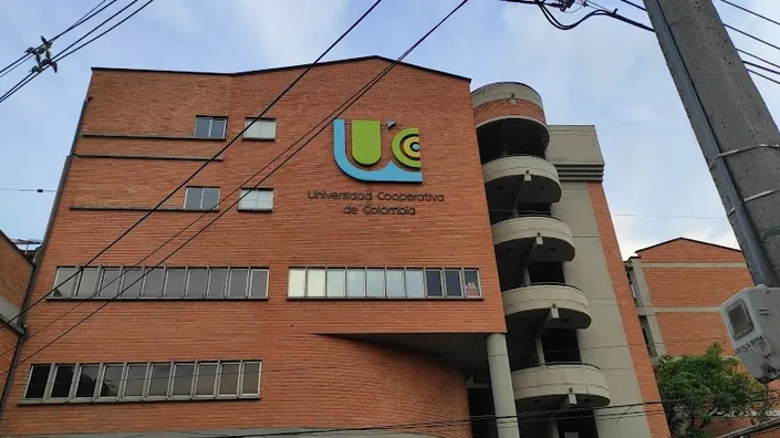 Universidad Cooperativa De Colombia Facultad de Odontología
