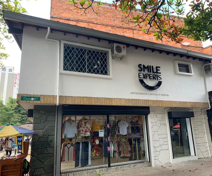 ZÉNTICA | DENTAL STUDIO | ODONTOLOGÍA ESTÉTICA ESPECIALIZADA